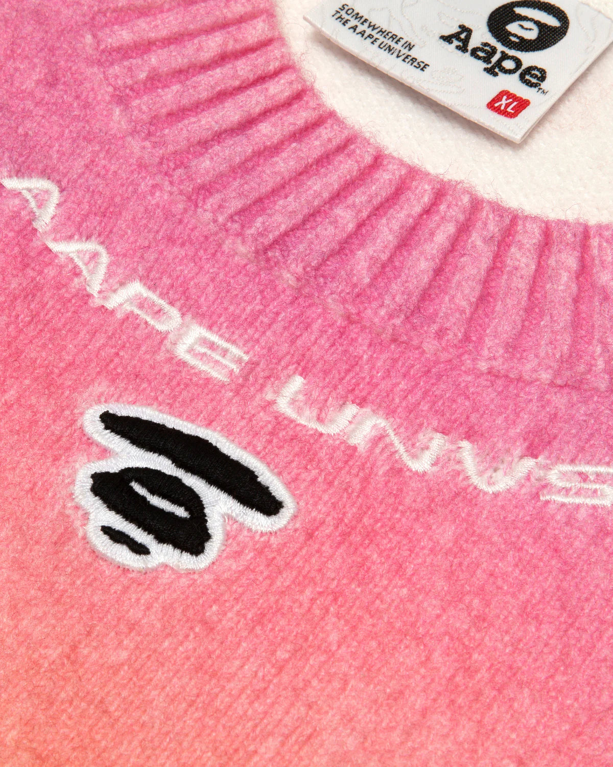 Moonface logo gradient knit jumper