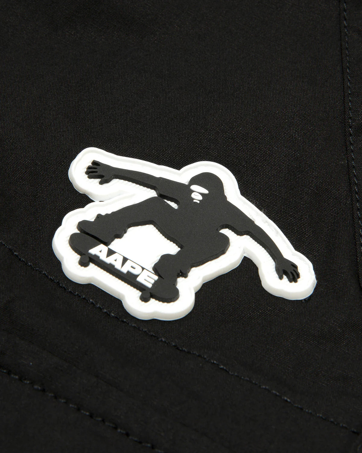 Moonface logo cargo shorts
