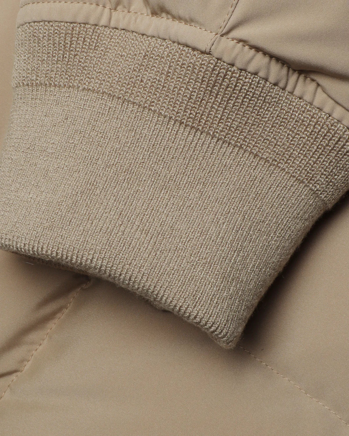 Retro mountain down jacket